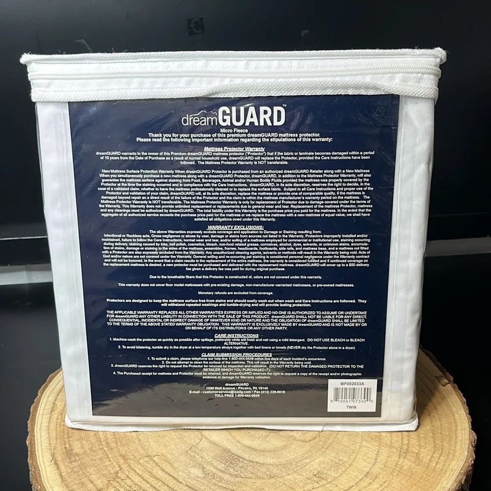 Twin size microfleece mattress protector NEW in package Dream Guard